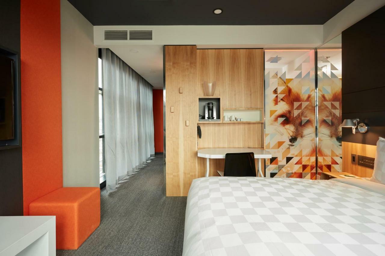 Alt Hotel Calgary East Village Exterior foto